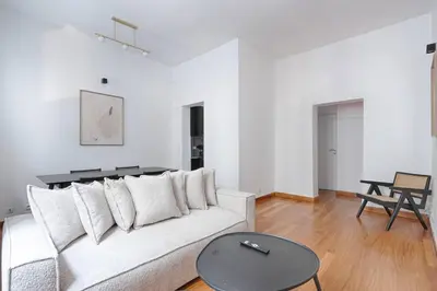 Coin salon dans l'établissement Concorde Saint Honore Apartment 1BR 4P