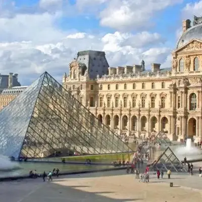 Opera Louvre HolidayApartment