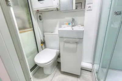 Salle de bains dans l'établissement Élégant studio de prestige au cœur de Paris