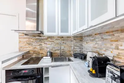 Cuisine ou kitchenette dans l'établissement GuestReady - Peaceful haven perfect for 2