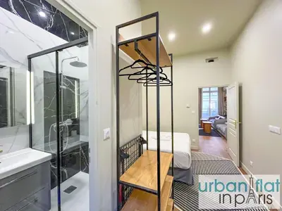 Salle de bains dans l'établissement Urban Flat 188 - Stunning 4 Bedroom Flat in Paris