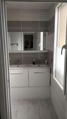 Salle de bains dans l'établissement Studio tout confort pour 4 pers
