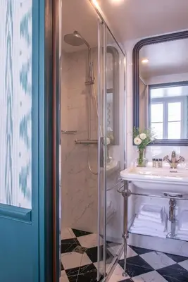 Salle de bains dans l'établissement Hotel du Champ de Mars