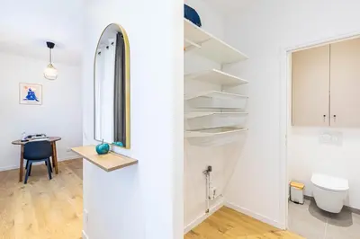Salle de bains dans l'établissement GuestReady - Charming Stay near Paris