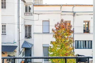 Balcon ou terrasse dans l'établissement GuestReady - Charming Stay near Paris