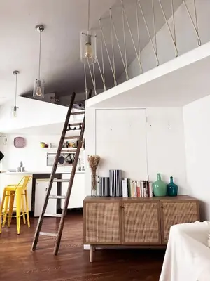 Un ou plusieurs lits dans un hébergement de l'établissement Chambre à Montmartre Atelier architecte