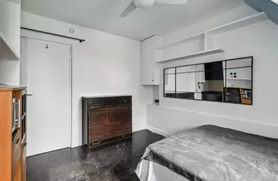 Un ou plusieurs lits dans un hébergement de l'établissement Fantastic Studio au Coeur de Paris, à 2 minutes du Musée d'Orsay