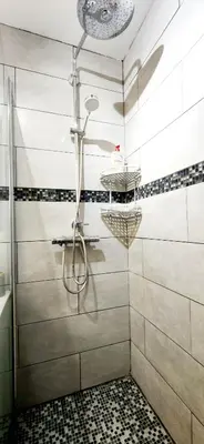 Salle de bains dans l'établissement Modern apartment with balcony