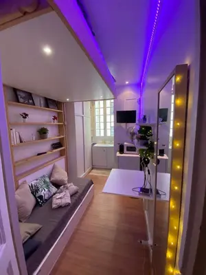 Un ou plusieurs lits dans un hébergement de l'établissement Cute little apartment