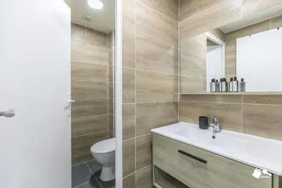 Salle de bains dans l'établissement MBA - Lecourbe Splendide Appartement