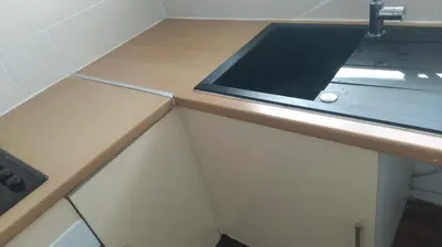 Cuisine ou kitchenette dans l'établissement Piso en paris metro duplex Line 6