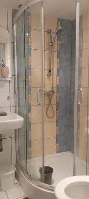 Salle de bains dans l'établissement Studio prés du gare de l'Est