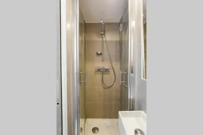 Salle de bains dans l'établissement St Germain des près - Odéon
