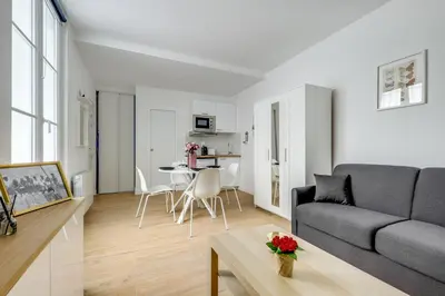 Cuisine ou kitchenette dans l'établissement Center of Paris l Fully equipped and Cozy