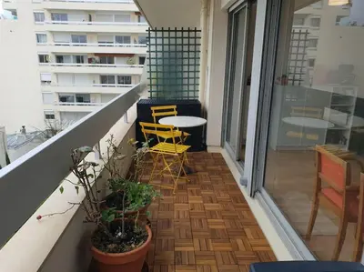 Balcon ou terrasse dans l'établissement Alesia - Plantes
