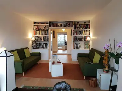 Coin salon dans l'établissement Alesia - Plantes