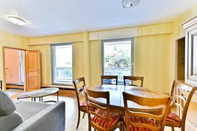 Coin salon dans l'établissement Appartement #Vaugirard Mairie du 15ème - II