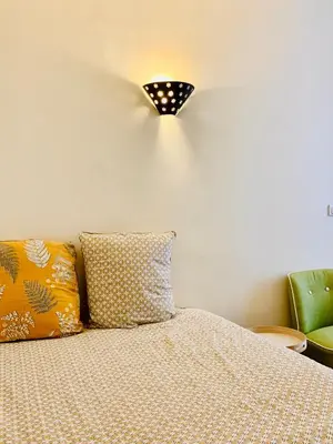 Un ou plusieurs lits dans un hébergement de l'établissement Paris Center Quarter Latin Nice 1 bedroom