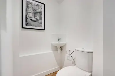 Salle de bains dans l'établissement Butte Aux Cailles Charming Studio 4P
