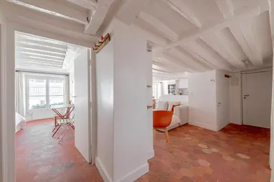 Plan de l'établissement 3 rooms, view on Paris roofs chic & cosy - 70 m2
