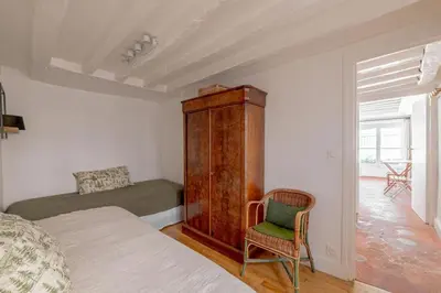 Coin salon dans l'établissement 3 rooms, view on Paris roofs chic & cosy - 70 m2