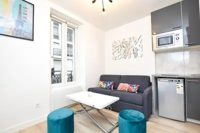 Cuisine ou kitchenette dans l'établissement Charming apartment - 1BR-2P - Petit-Montrouge