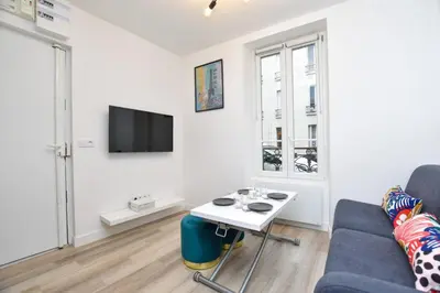 Télévision ou salle de divertissement dans l'établissement Charming apartment - 1BR-2P - Petit-Montrouge