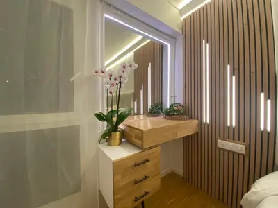 Un ou plusieurs lits dans un hébergement de l'établissement Luxurious and Glamorous Apartment