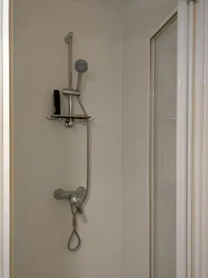 Plan de l'établissement Beau studio dans une rue calme