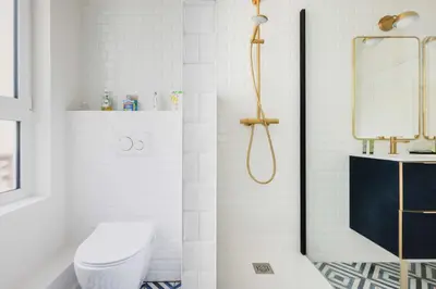 Salle de bains dans l'établissement Luxurious apartment - 4BR-10P- Ternes-Pereire
