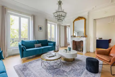 Coin salon dans l'établissement Luxurious apartment - 4BR-10P- Ternes-Pereire