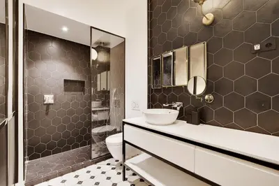 Salle de bains dans l'établissement Sereners - Place des Vosges