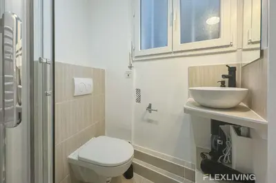 Salle de bains dans l'établissement Flexliving - 99 Felix Faure - Room