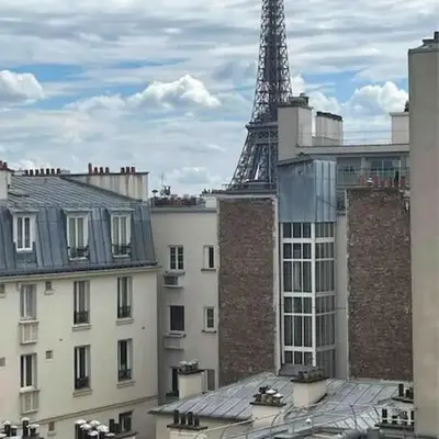 Appartement champs Élysées vue sur Tour Eiffel