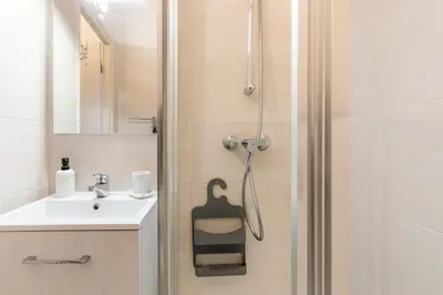 Salle de bains dans l'établissement Top Appartement Avenue Ternes Paris