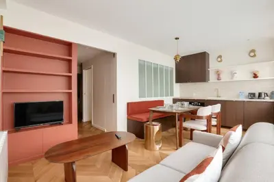 Cuisine ou kitchenette dans l'établissement Sublime duplex avec salle de cinéma