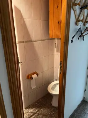 Salle de bains dans l'établissement Appartement à Levallois