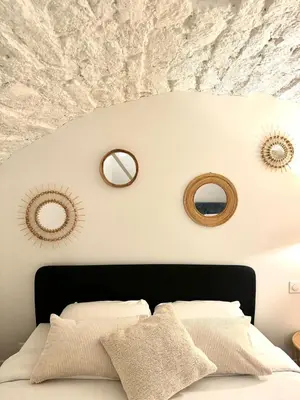 Un ou plusieurs lits dans un hébergement de l'établissement Apartment Saint Germain des Pres Bon Marche by Studio Prestige