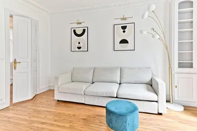 Coin salon dans l'établissement Appartement Haussmannien lumineux et central- II