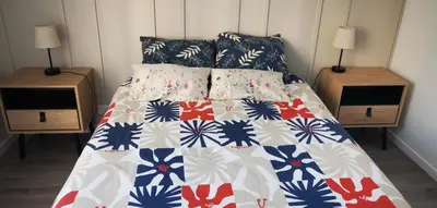 Un ou plusieurs lits dans un hébergement de l'établissement Appartement Cosy à Clichy, avec parking ,proche Paris!