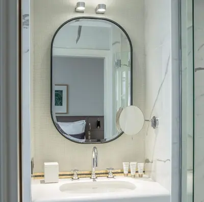 Salle de bains dans l'établissement Hôtel La Tamise - Esprit de France