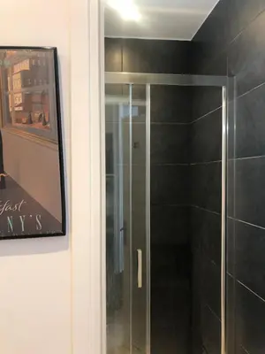 Salle de bains dans l'établissement Studette au cœur du marais