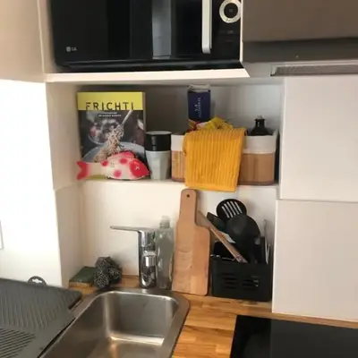 Studette au cœur du marais