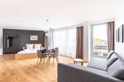 Coin salon dans l'établissement GuestReady - Black pearl close to the metro