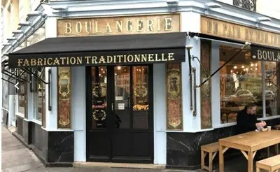 Certificat, récompense, panneau ou autre document affiché dans l'établissement appartement Cozy Paris Canal St Martin
