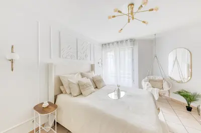 Un ou plusieurs lits dans un hébergement de l'établissement Superbe appartement au Sud de Paris