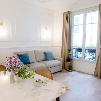 Entire Apartment Central Paris