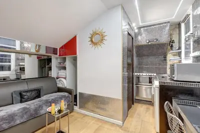 Cuisine ou kitchenette dans l'établissement Paris Marais Tiny MERRISAS