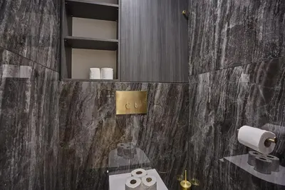 Salle de bains dans l'établissement Apartment Matignon St Honore by Studio Prestige