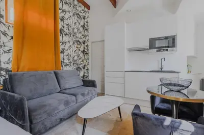 Plan de l'établissement Charming Studio - 2P Courcelles
